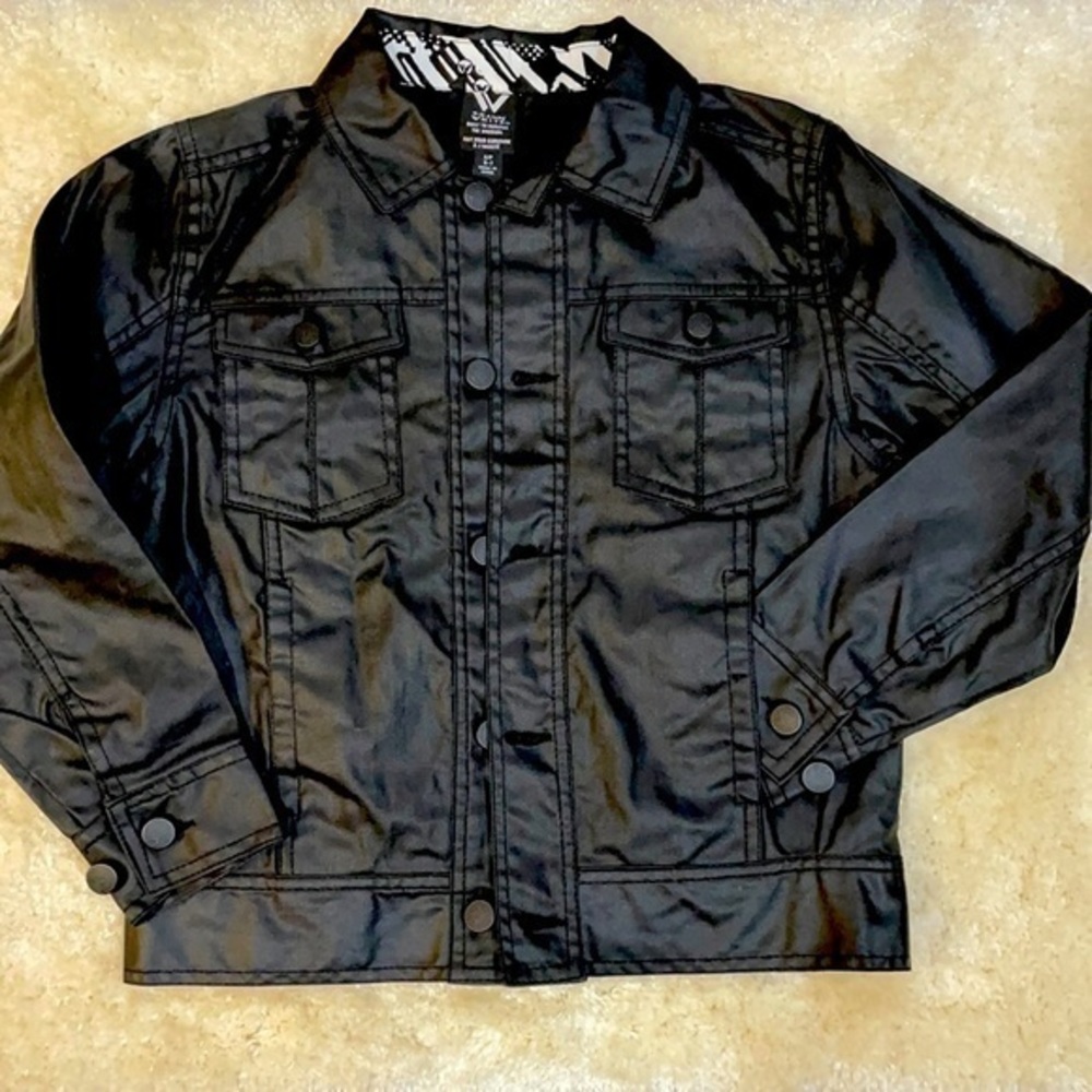 Girl “Shaun White” jacket/ black/ size S (6-7) (KB-1B)